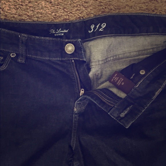 The Limited Denim 312 Capri blue Jeans. - Picture 2 of 3